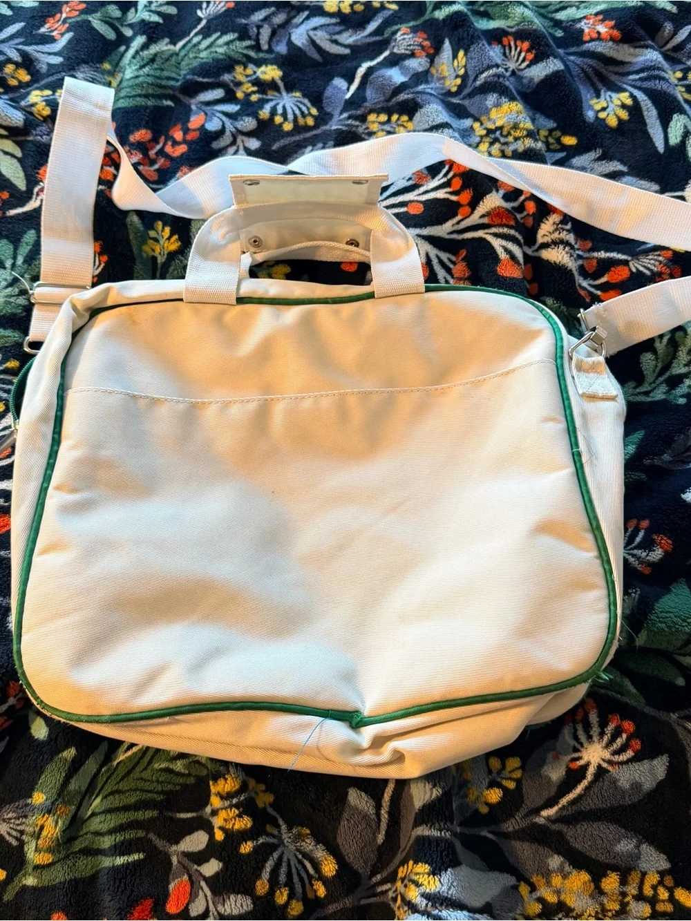 Vintage Lacoste Parfums Men's White and Green Crossbody Bag